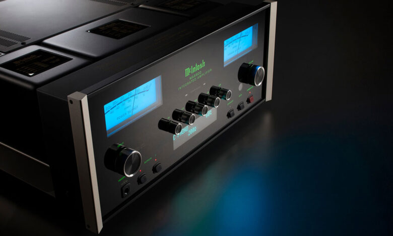 Foto © McIntosh Laboratory Inc. | McIntosh MA8900 AC Limited Edition