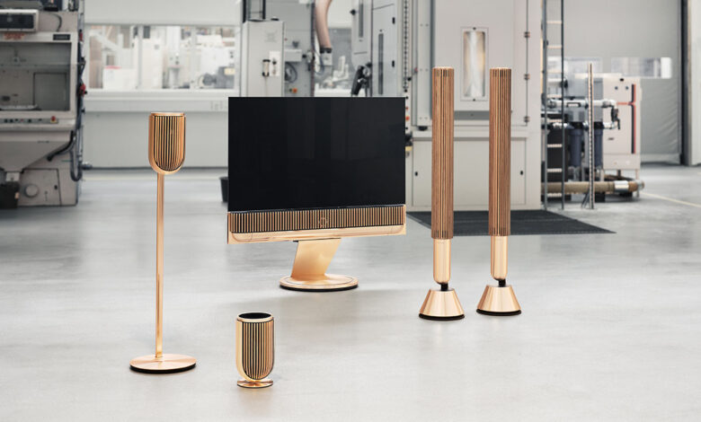 Foto © Bang & Olufsen | Bang & Olufsen Beolab 8 Gold Tone und Bang & Olufsen Beolab 8 Black Anthracite