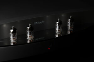 Foto © DS Audio | DS Audio TB-100 Vacuum Tube Phono Equalizer