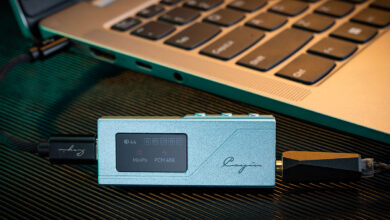 Foto © Zhuhai Spark Electronic Equipment Co. Ltd. | Cayin RU3 Portable USB DAC / Headphone Amplifier Dongle