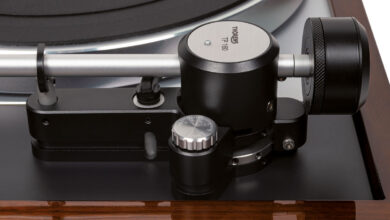 Foto © Thorens GmbH | Thorens TD 1600 und Thorens TD 1601 mit Thorens TP 160 Tonarm