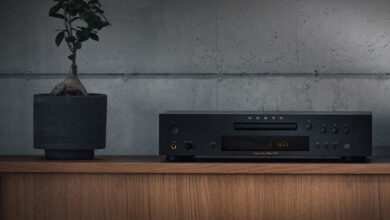 Foto © Premium Audio Company LLC. | Onkyo Icon C-30 High-Performance CD Player