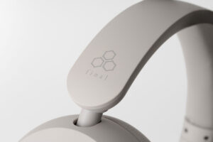 Foto © final Inc. | final UX1000