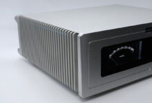 Foto © Audio Research Corporation | Audio Research S-200 Stereo Power Amplifier